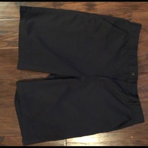 Men’s champion all black shorts